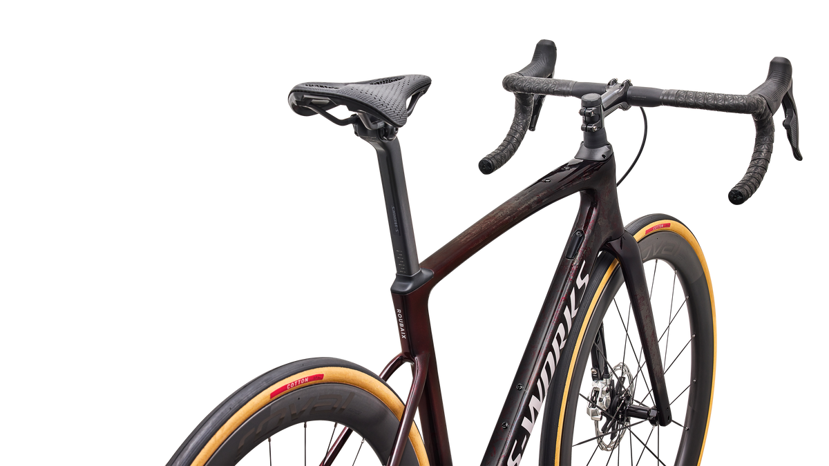 Specialized S-Works Roubaix SL8 - SRAM RED AXS - Gloss Carbon / Red Sky / Rose Shimmer