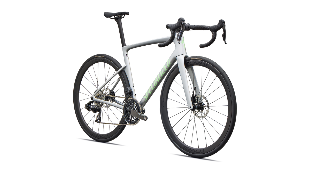 Tarmac SL9 Expert SRAM Force AXS front end detail, Silver Dust / Powder Lime